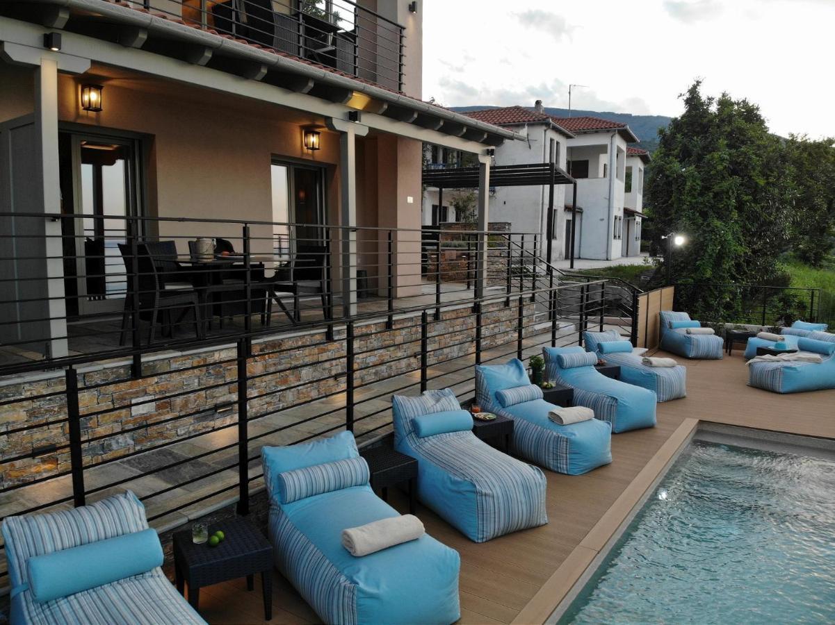 KALLiA SUITES- CHOREFTO Exterior foto